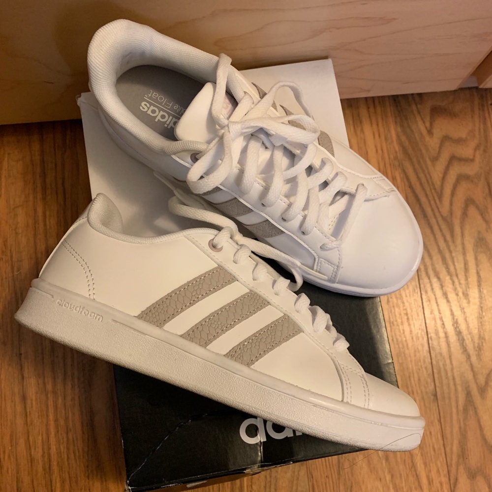 Adidas Advantage Cloudfoam Shoes